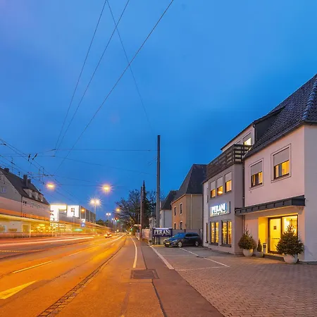 Boardinghaus Perani