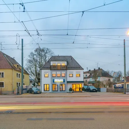 Boardinghaus Perani 호텔 아우크스부르크